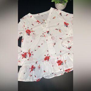 Gap White & Red Floral Peplum Long Sleeve Blouse NWT Size S feminine fairy